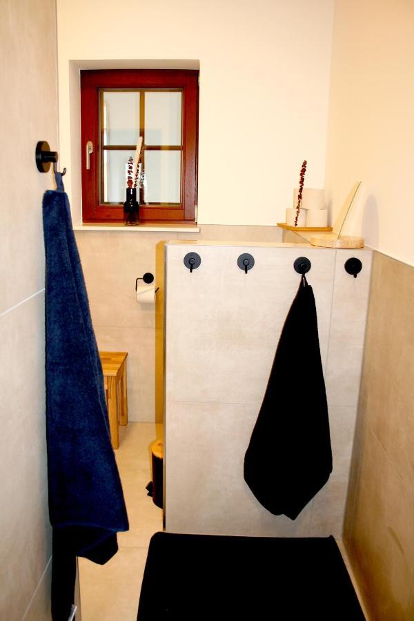 Seezeit - Gemuetliche Ferienwohnung, Tiefgarage, Cospudener